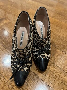 Manolo Blahnik Leopard-Print Heels